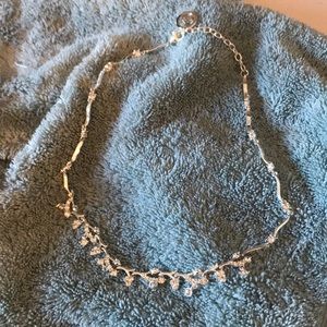Women’s/ Juniors necklace